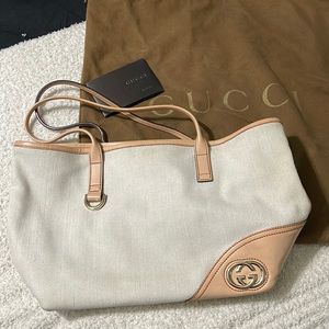 Canvas Gucci bag